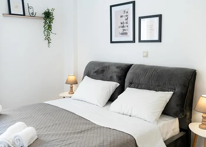 Niman Beachside Apartment